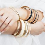 Su Tik Tok il Bracciale saldato al polso